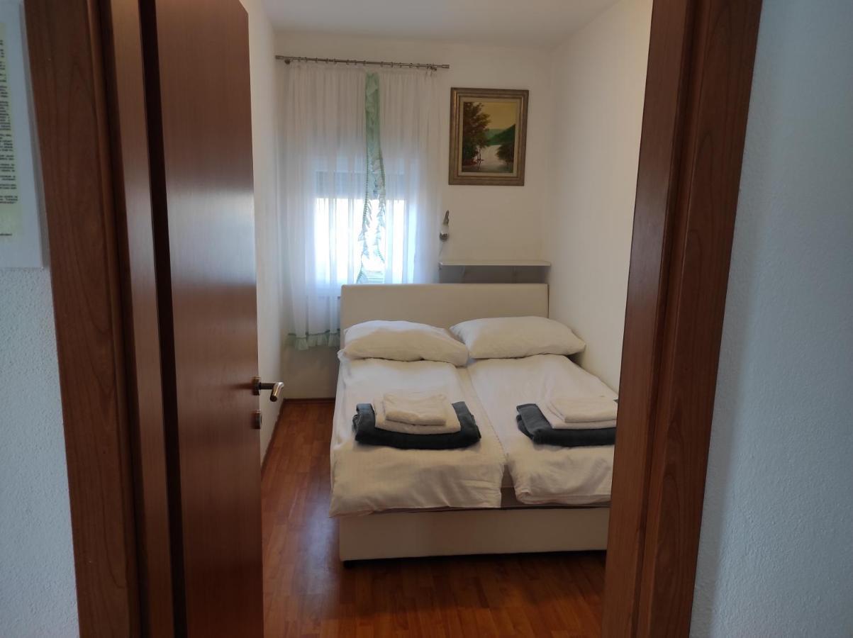 Apartment Joy II Σίμπενικ Εξωτερικό φωτογραφία