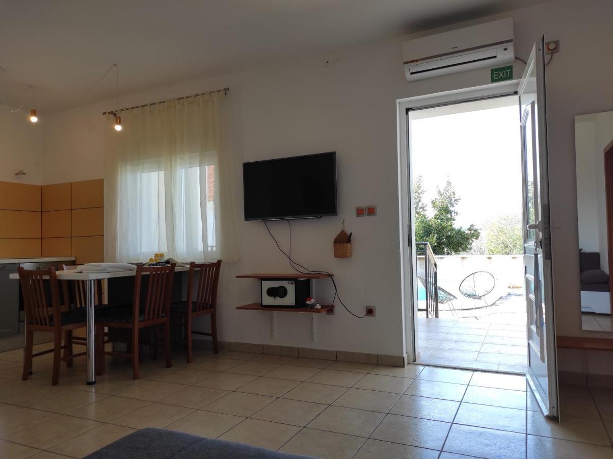 Apartment Joy II Σίμπενικ Εξωτερικό φωτογραφία