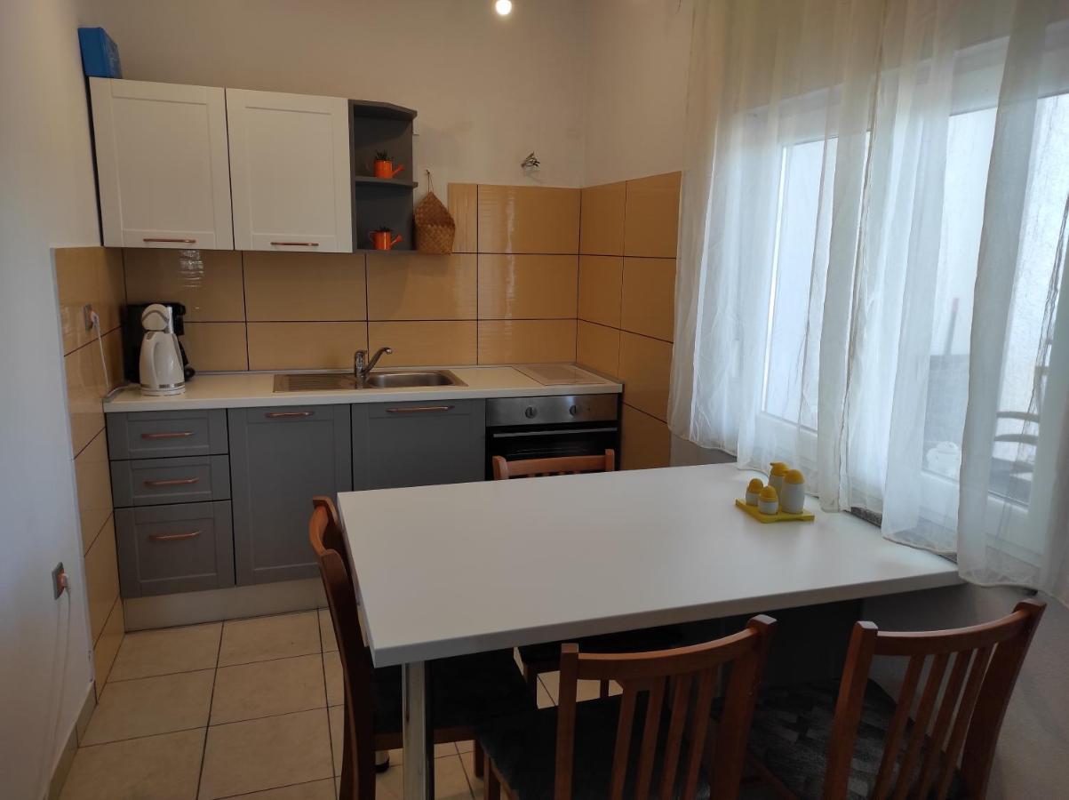 Apartment Joy II Σίμπενικ Εξωτερικό φωτογραφία